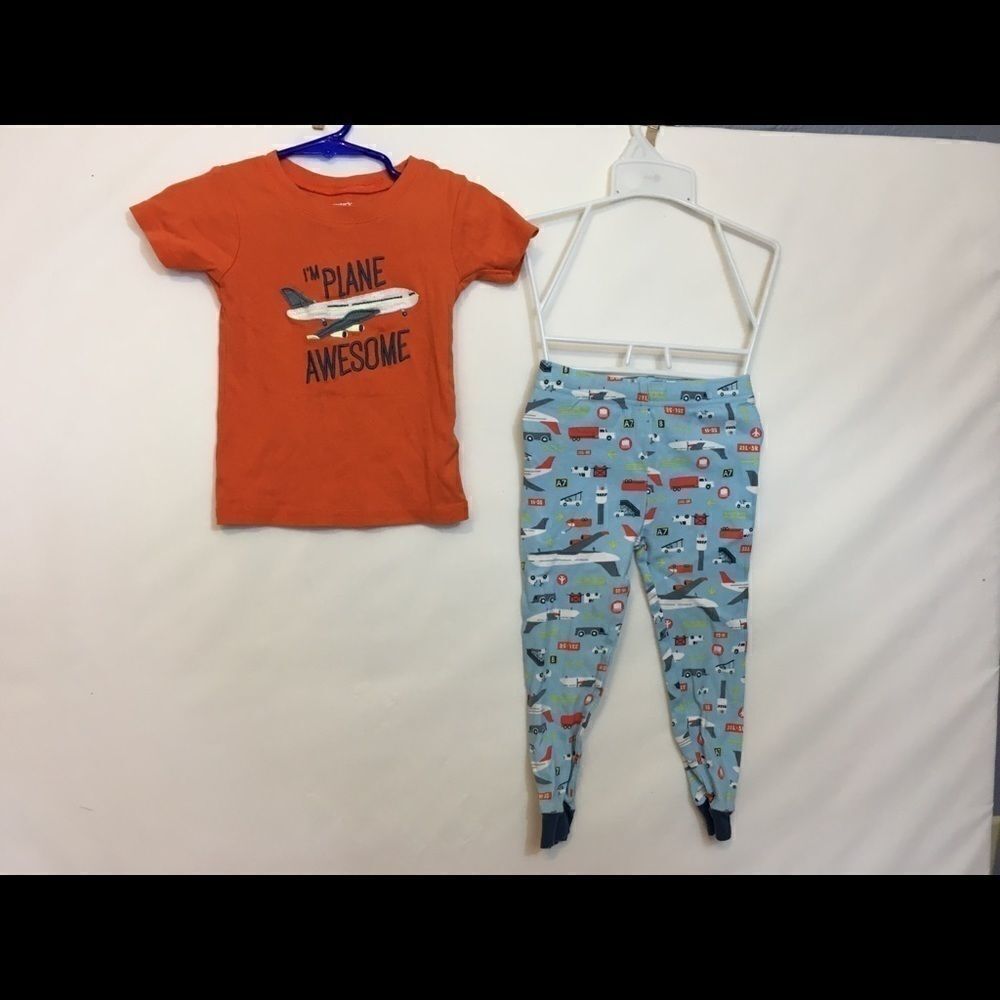 Carter’s Boys  2T Pajama 2 pc Set Air Planes NWOT